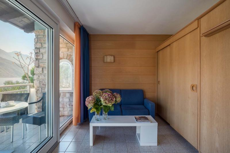 Appartamento per vacanze a Torbole vista lago di Garda categoria Deluxe | Casa al Lago Residence Toblini