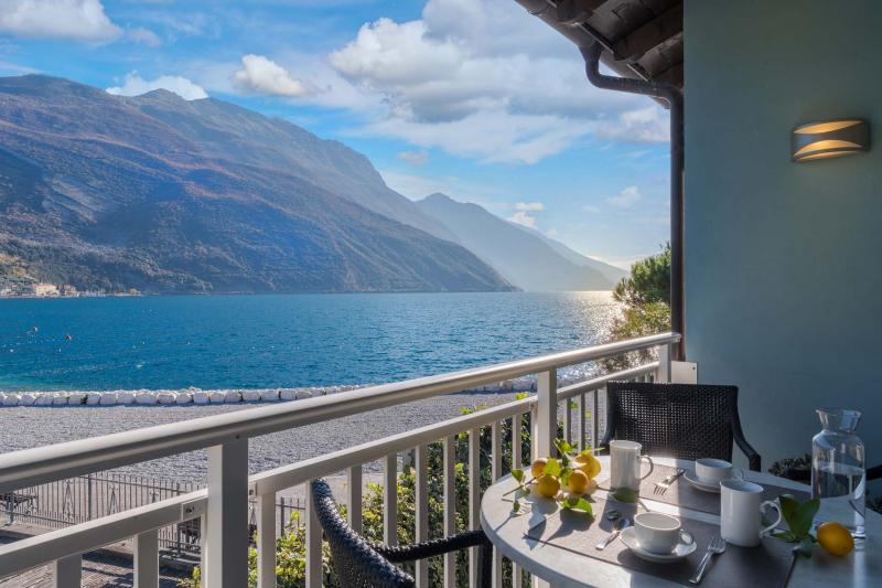 Wohnanlage Ferienhaus am Gardasee, am Strand von Torbole